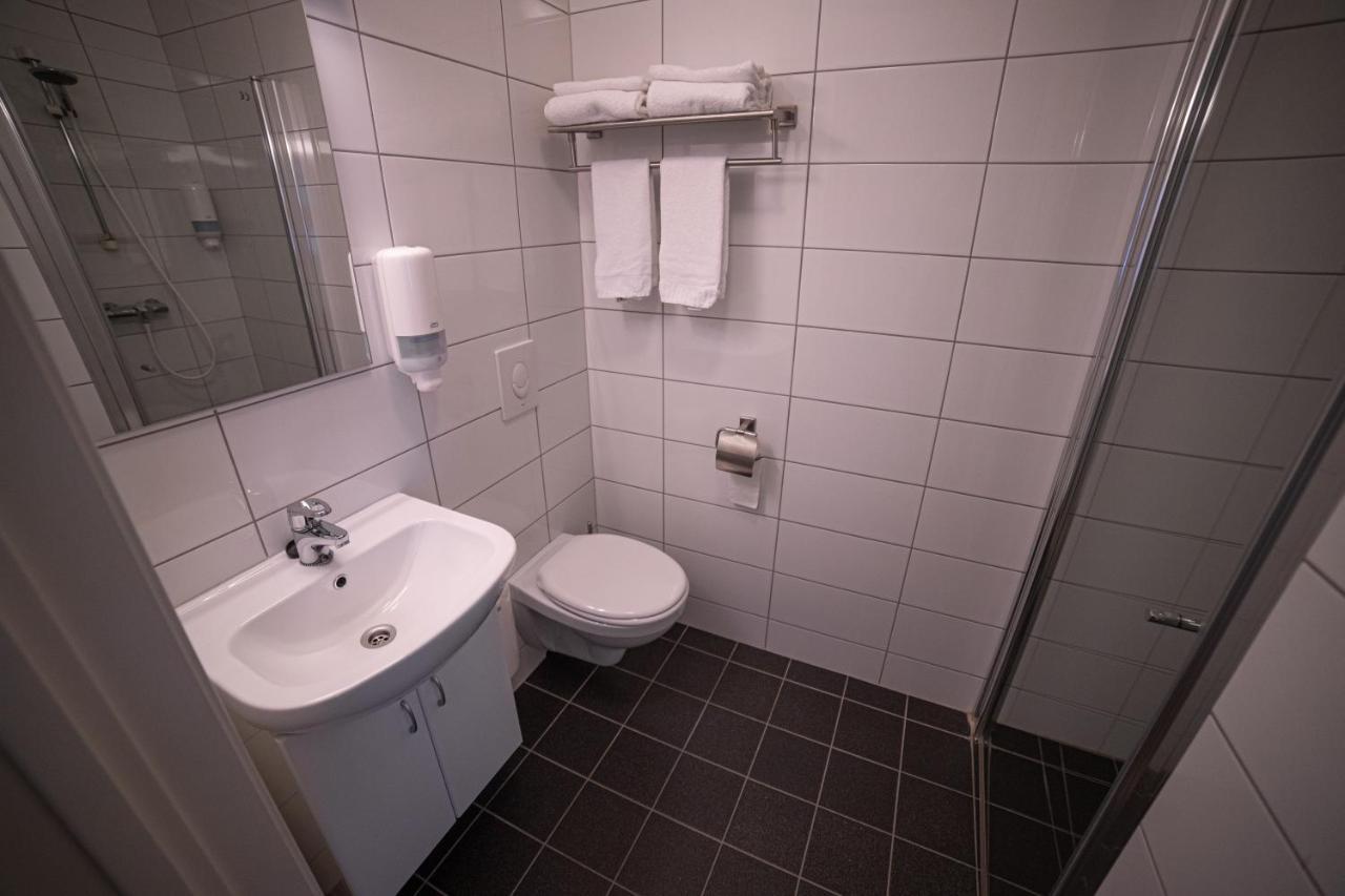 Forde Gjestehus Og Camping エクステリア 写真
