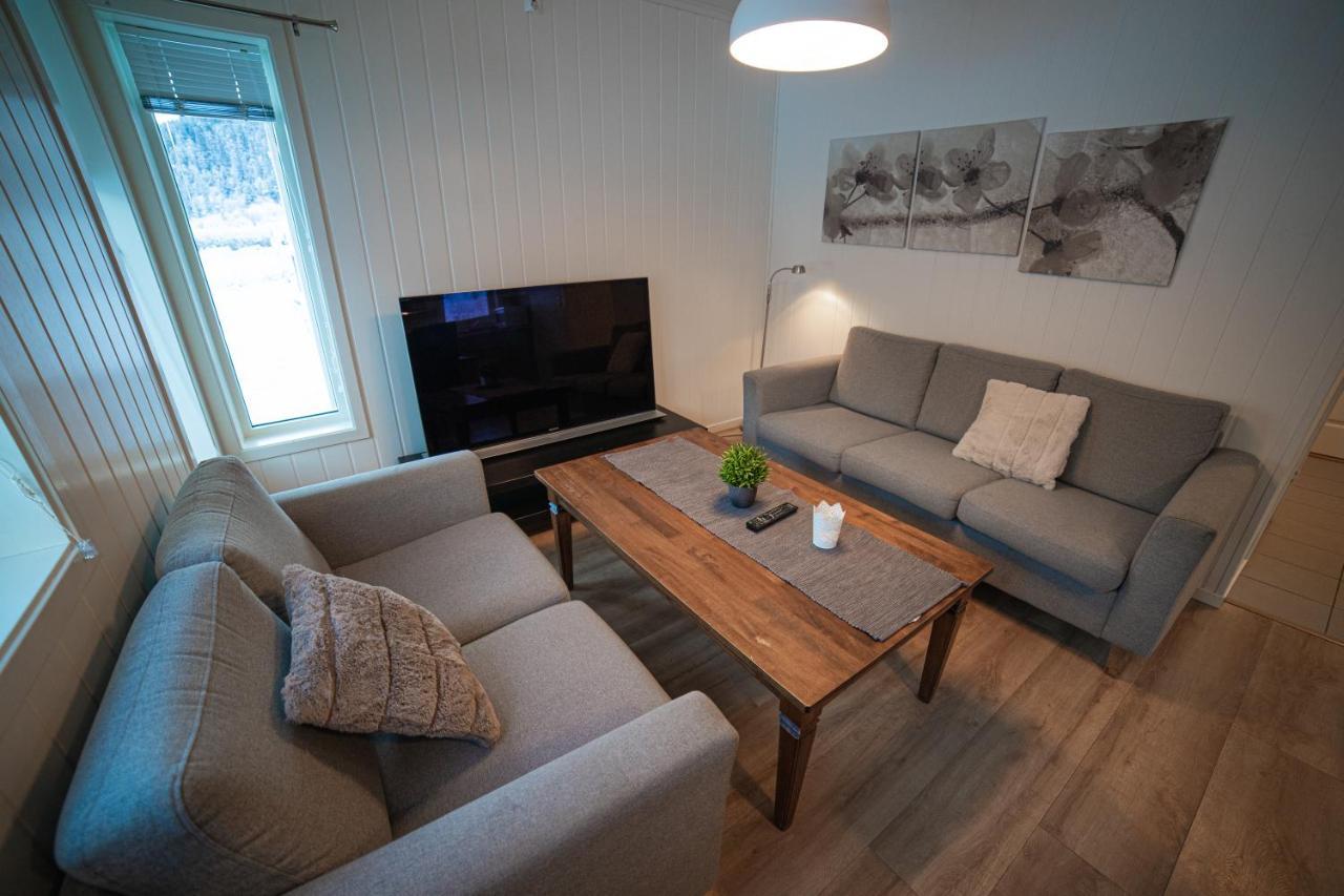 Forde Gjestehus Og Camping エクステリア 写真