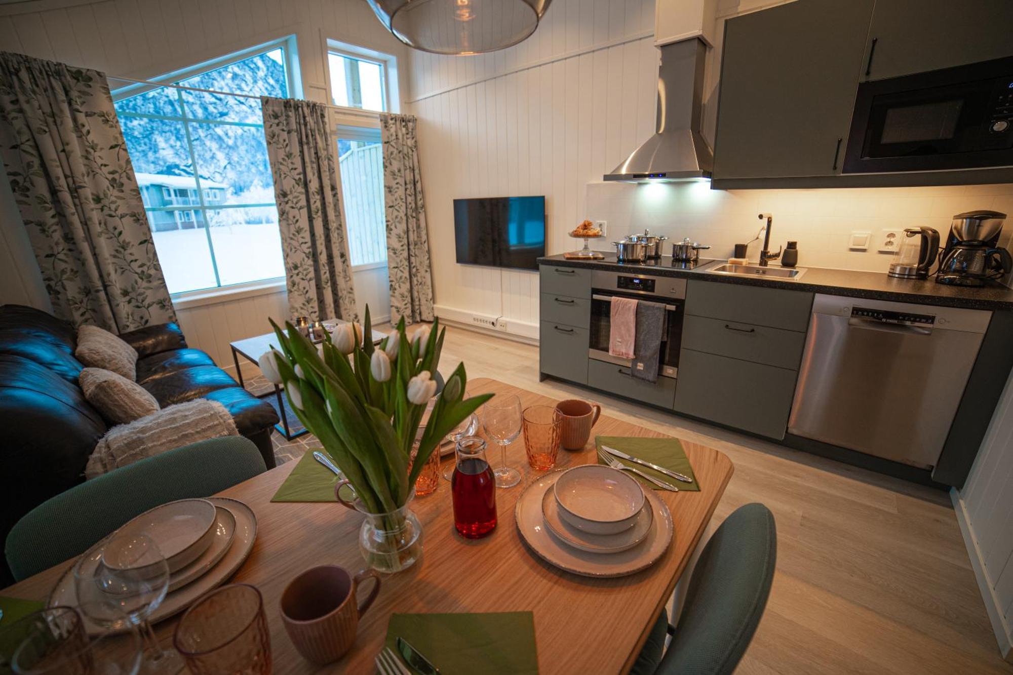 Forde Gjestehus Og Camping エクステリア 写真