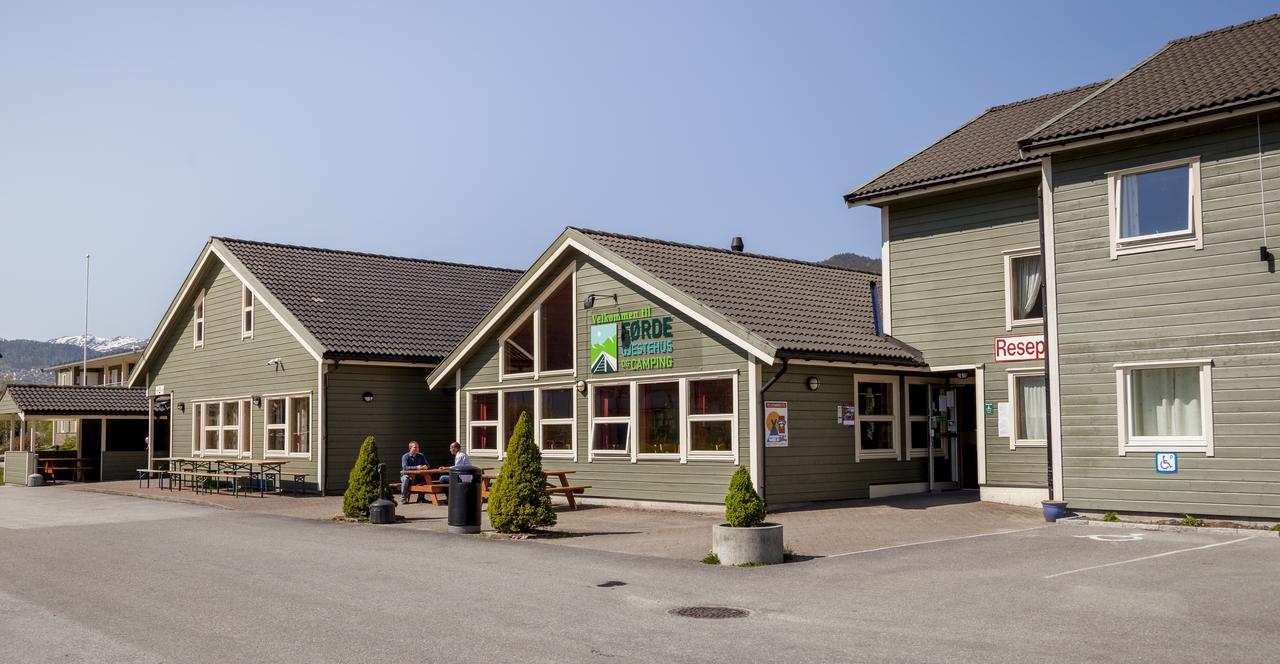 Forde Gjestehus Og Camping エクステリア 写真