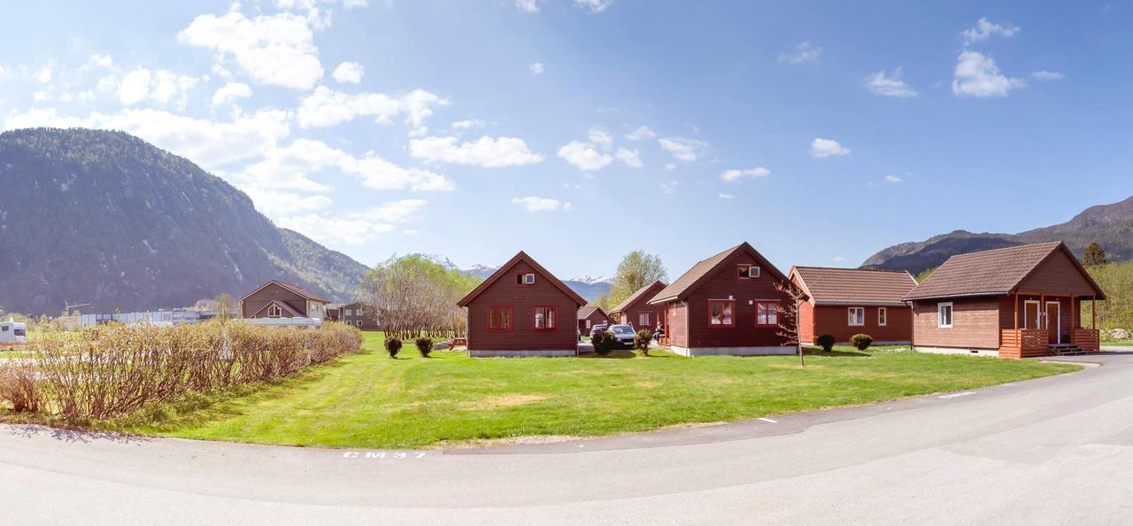 Forde Gjestehus Og Camping エクステリア 写真